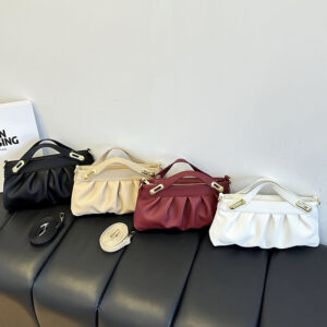 custom-pleated-leather-handbags-oem-manufacturer