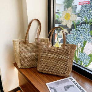 hand-woven straw tote bags factory